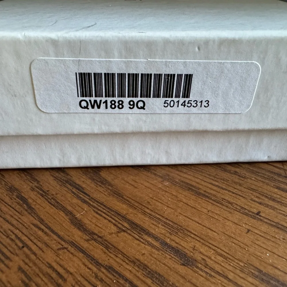 NWT Dooney and Bourke Wallet